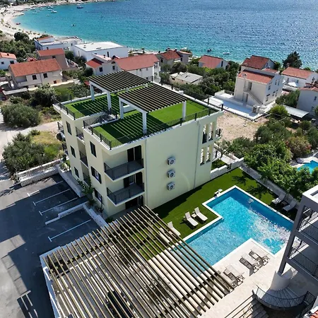 Apartment Luxury Living At Horizon Retreat