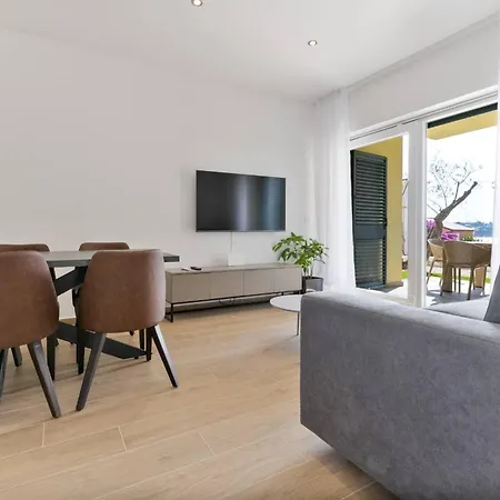 Apartment Luxury Living At Horizon Retreat