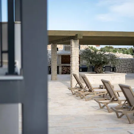 Luxury Living At Horizon Retreat *