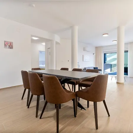 Luxury Living At Horizon Retreat Sevid