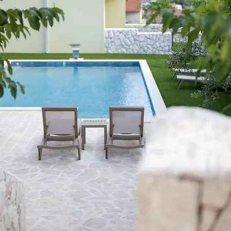 Apartment Luxury Living At Horizon Retreat Sevid